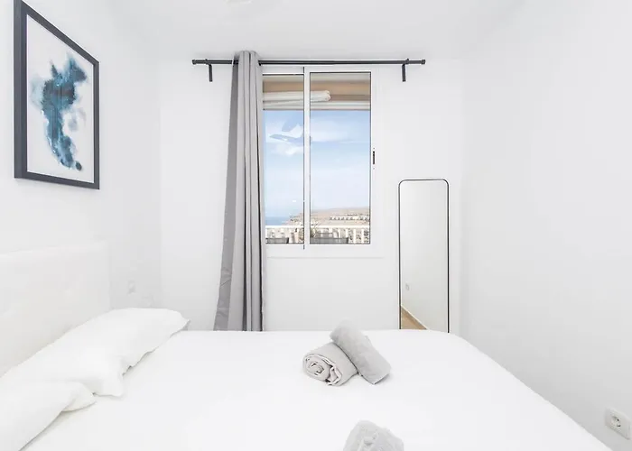 아파트 Guestready - Balcon De Amadores 610 *